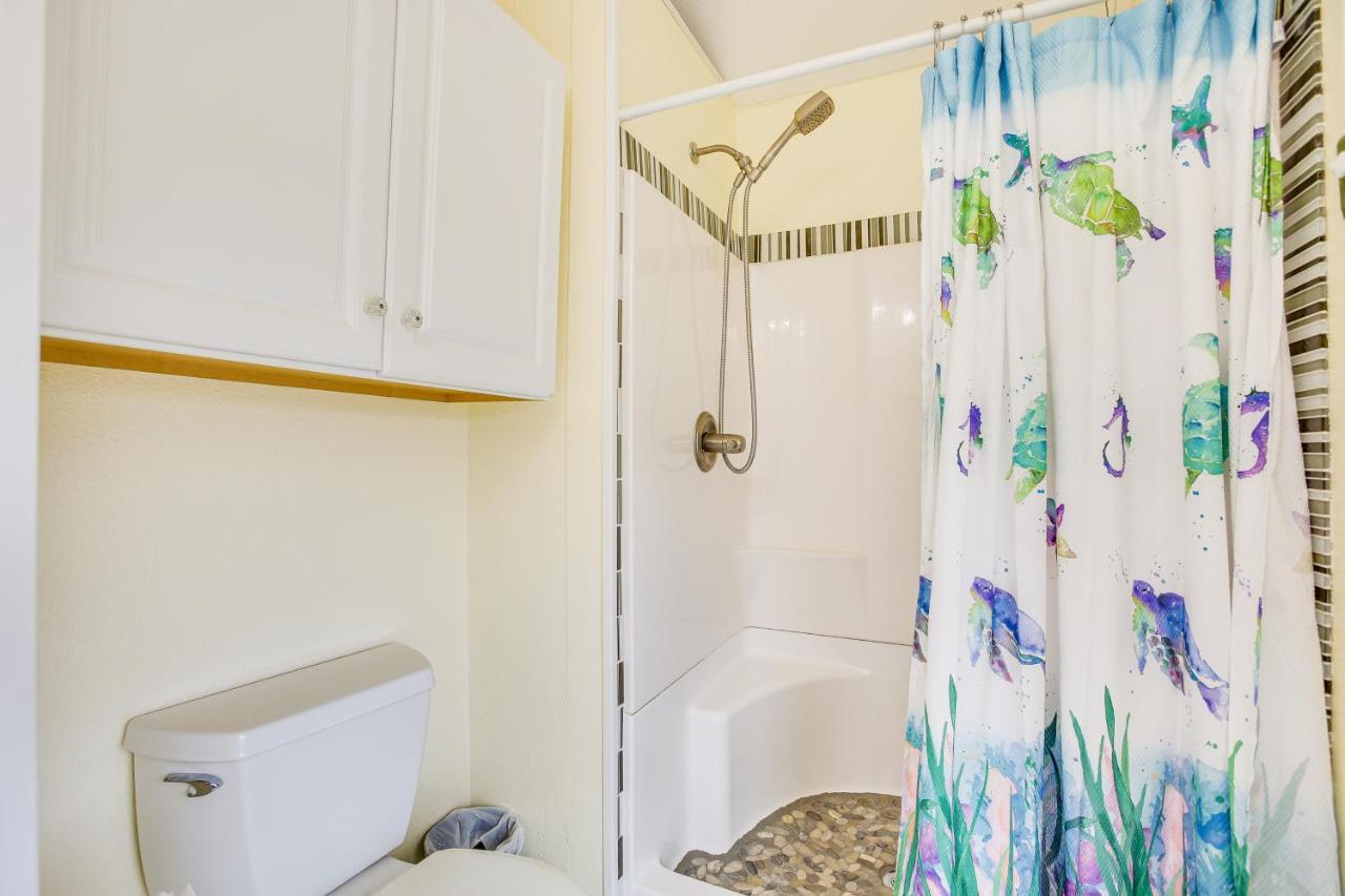 Galveston Cottage About 1 Mi To Beach Pet Friendly! Экстерьер фото